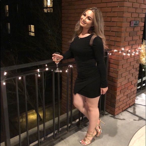 Elizabeth and James Dresses & Skirts - Elizabeth&James Black Cut Out Cocktail Dress Sz L